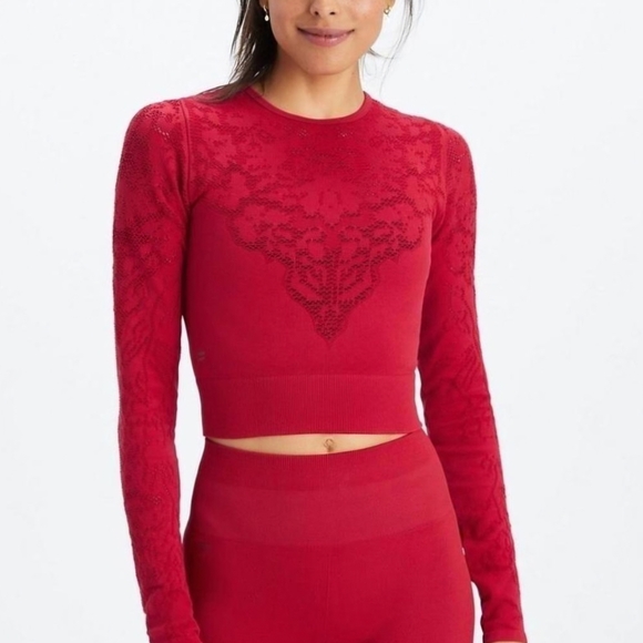 Fabletics Tops - NEW Fabletics Red Seamless Cropped Top Size XS Activewear Athletic Sporty